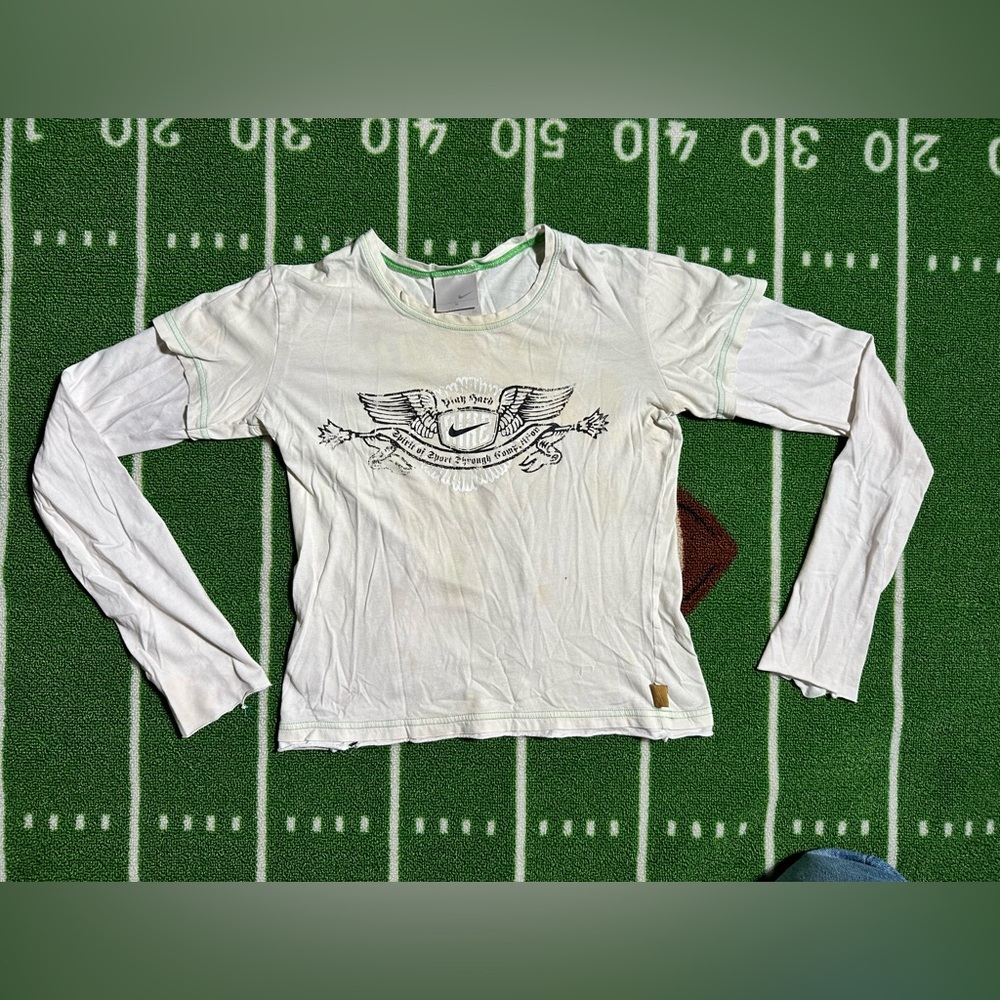 Nike Women Small  White Layered T Shirts Top Long Sleeves Play Hard Flawed Y2K